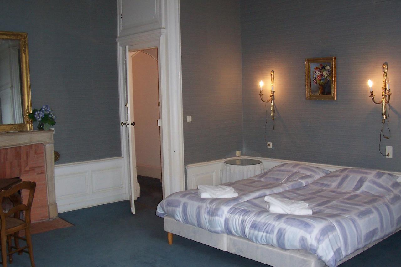 Bed and Breakfast Chateau Champigny Maillet  Номер фото